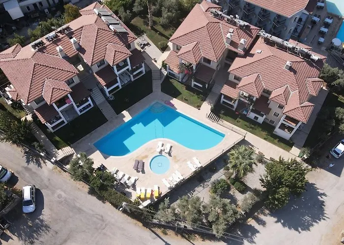 Апартаменты Ozalp B7 Lovely 1 Bed In Ovacik Фетхие